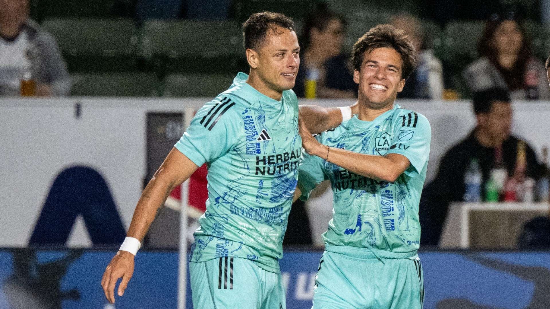 的荣誉与成 的荣誉与成