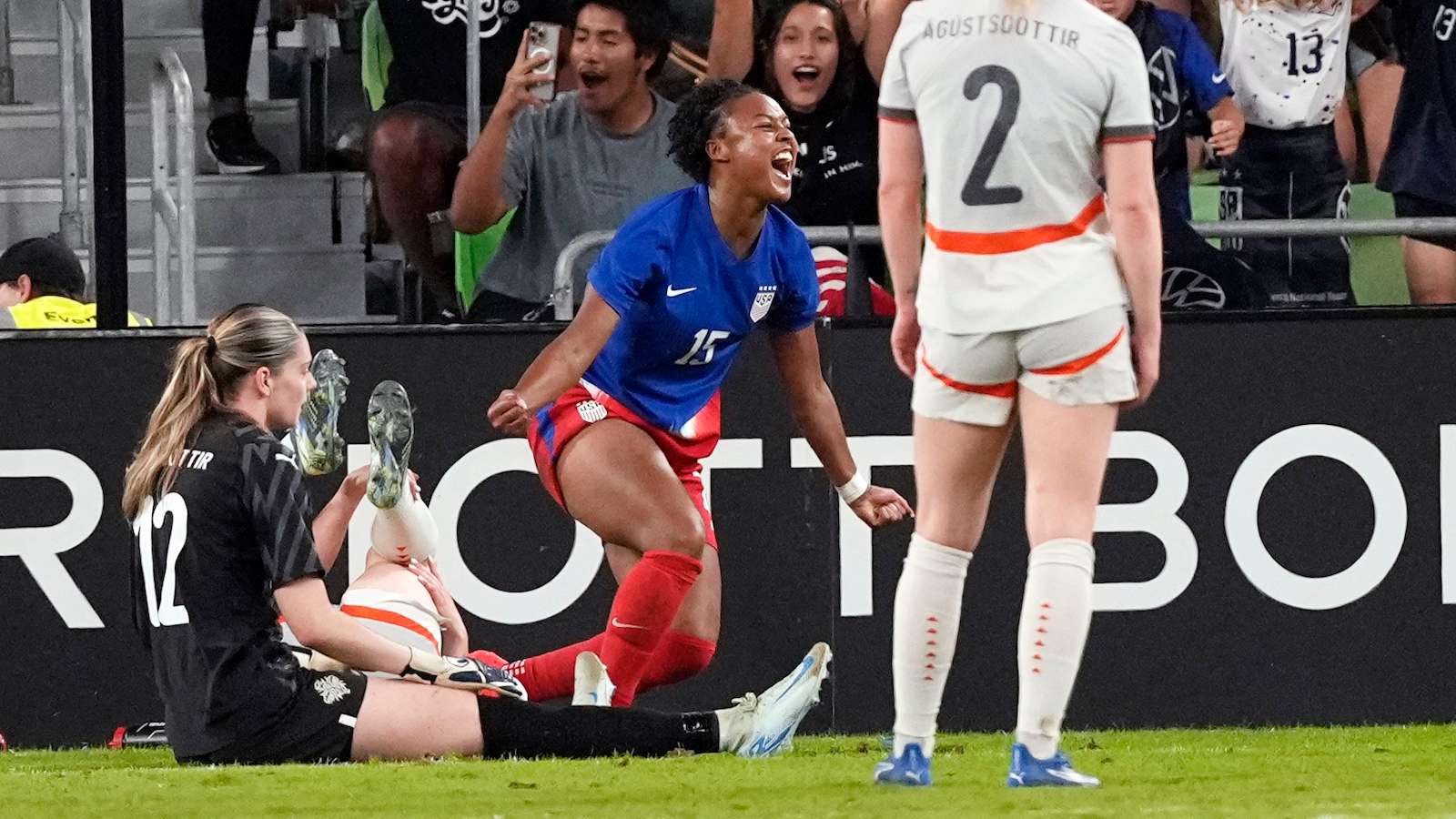 应考虑为自 应考虑为自